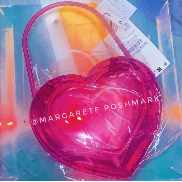 Zara Barbie pink heart shaped clear box bag SZ M , 2023 fits plus cell - Picture 4 of 11